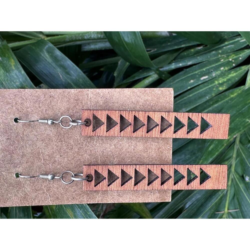 Niho Mano, Shark Teeth Hawaii Style Wood handmade earrings